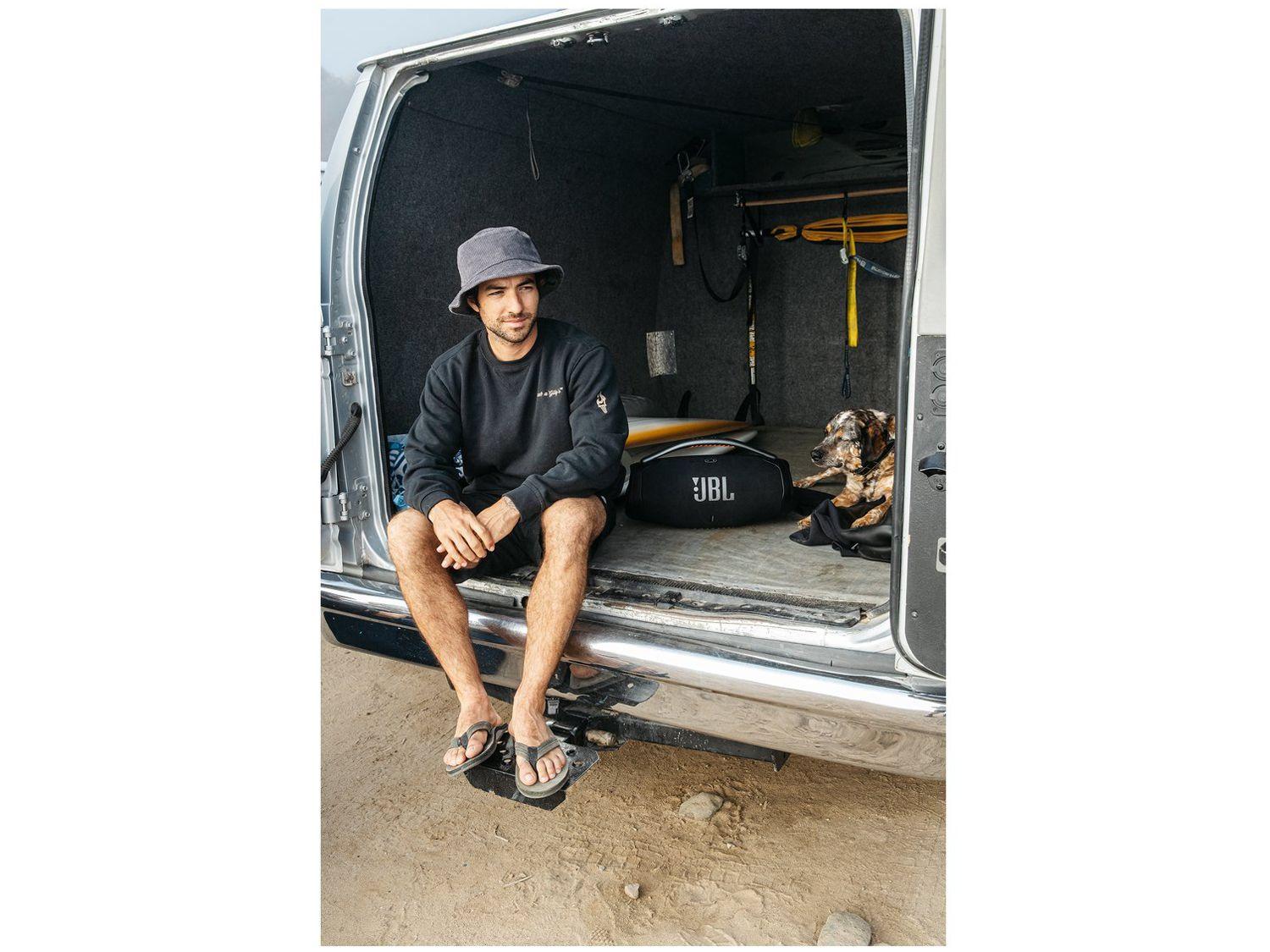 Caixa de Som JBL Boombox 3 Bluetooth Amplificada Portátil 80W RMS